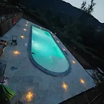 Il Paradiso Delle Beccacce 3*