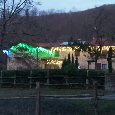 Il Paradiso Delle Beccacce Oda ve Kahvaltı Popiglio