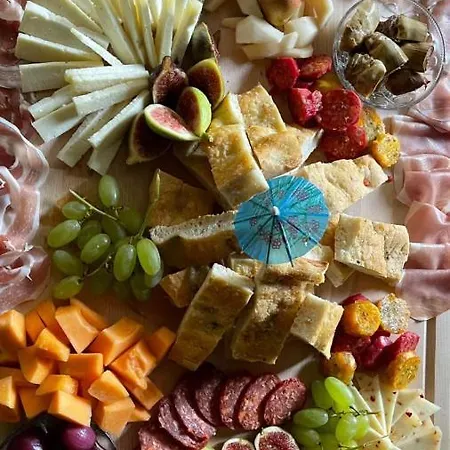 Il Paradiso Delle Beccacce Oda ve Kahvaltı Popiglio