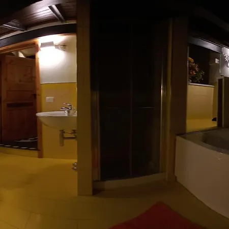 Il Paradiso Delle Beccacce